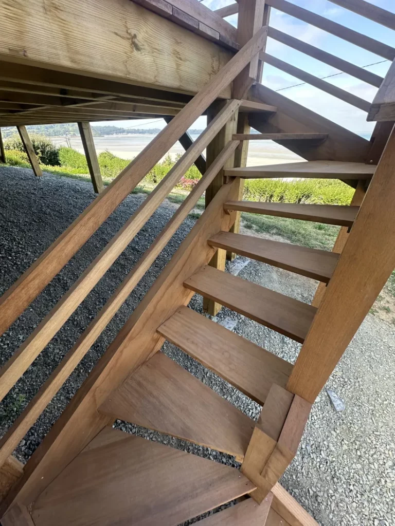 As Menuiserie Menuisier Ploubezre Pres De Lannion Menuiserie Et Amenagement Ext 33
